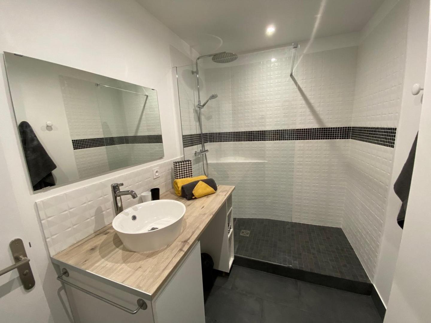 Apartamento Lumineux T2 Situe Dans L'Hyper Centre De Tours Exterior foto